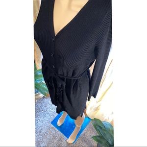 🖤 𝔹𝕝𝕒𝕔𝕜 𝕤𝕨𝕖𝕒𝕥𝕖𝕣 𝕕𝕣𝕖𝕤𝕤 🖤